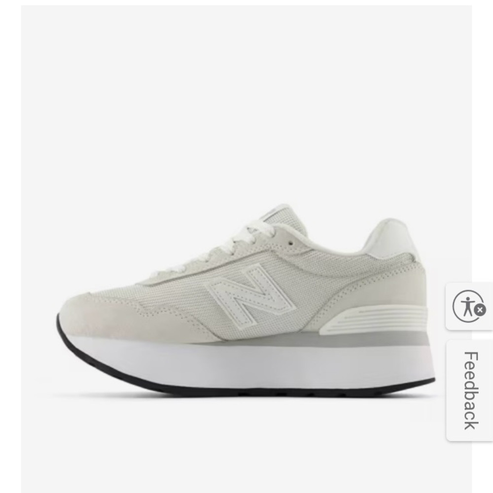 New Balance Women's Cream Sneakers